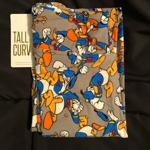 Lularoe disney leggings TC